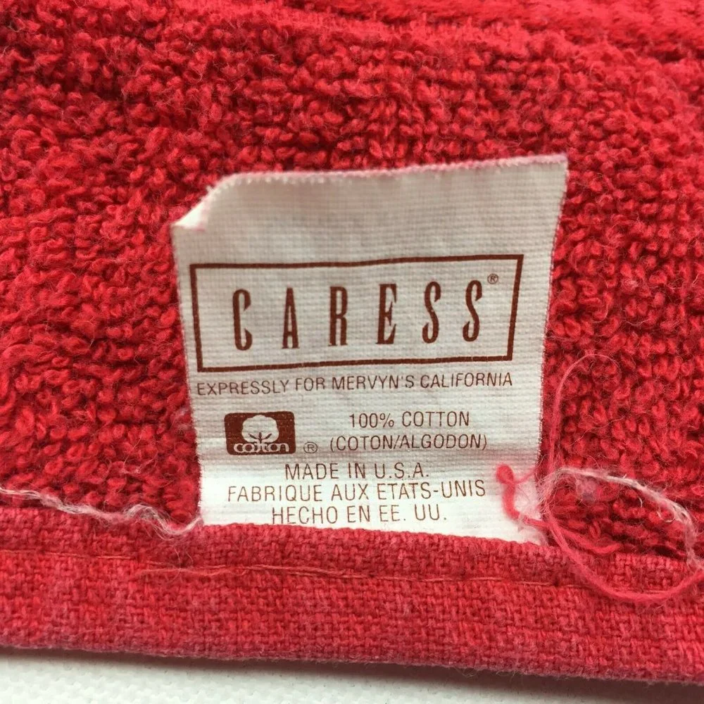 Mainstays Home Caress Bathroom Bath Hand Towel Washcloth Mickey Mouse Red Yellow